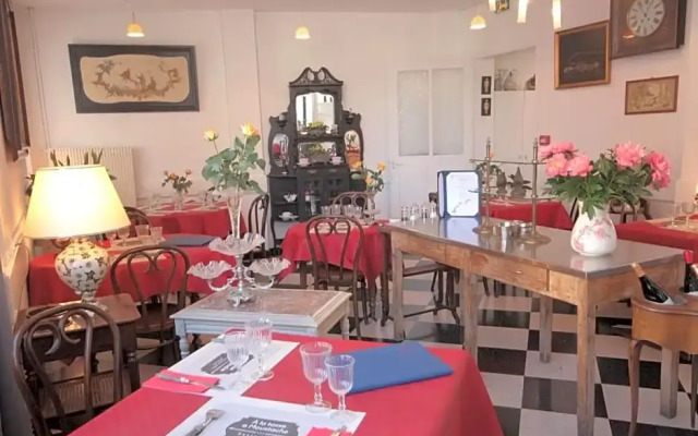 Hôtel A la tasse à moustache