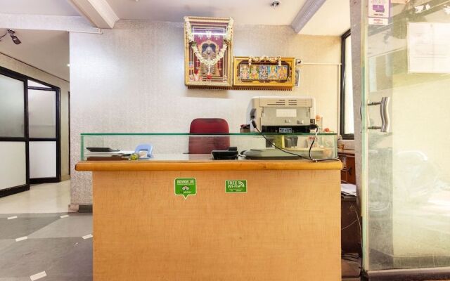 SPOT ON 47477 Hotel Maurya Paradise Inn