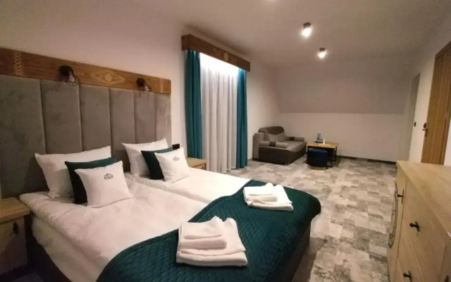 Willa Folk & Prestige