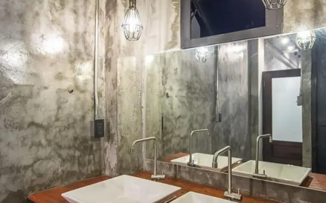 Yindee Travellers Lodge