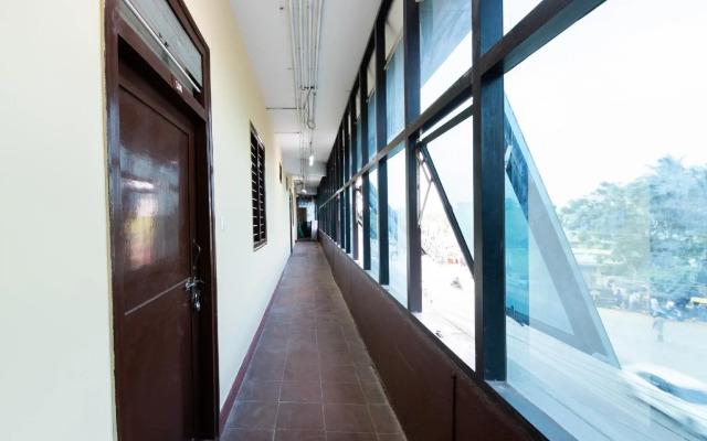 OYO 67991 Kalpataru Lodge
