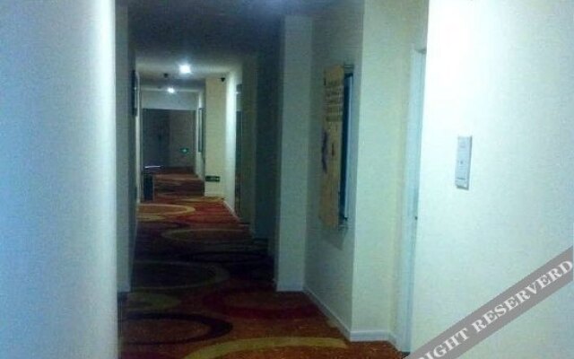 Xinhuamian Fashion Hotel
