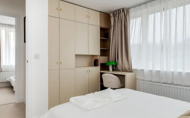 Tranquil 4-bed Oasis Modern Chic