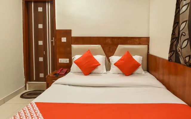 Hotel Ashirwad near New Delhi Railway Station, Paharganj