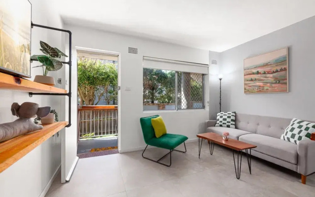 Easy Beach Access From Tranquil Retreat