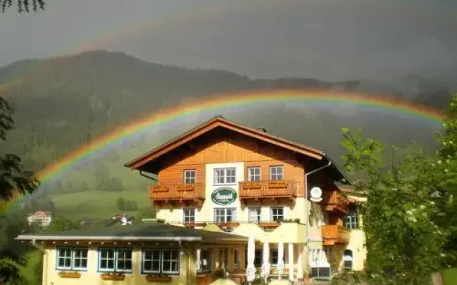 Gasthof-pension Strassreith