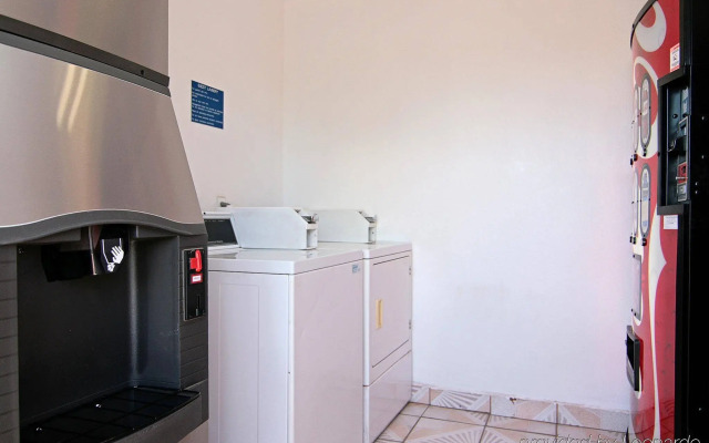 Rodeway Inn Near AZ State University