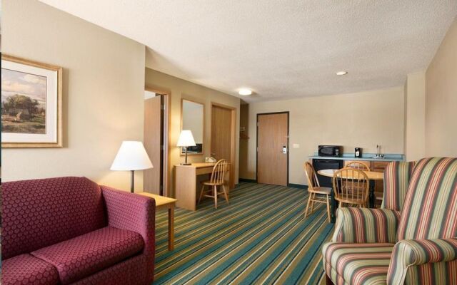 Asteria Inn And Suites