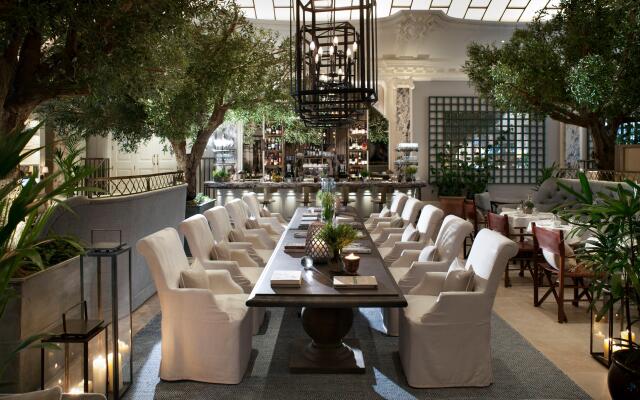Kimpton Fitzroy London by IHG