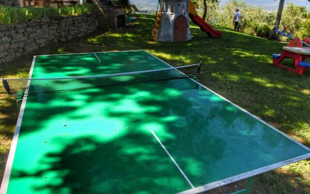 Farmhouse in Loro Ciuffenna With Pool & Garden