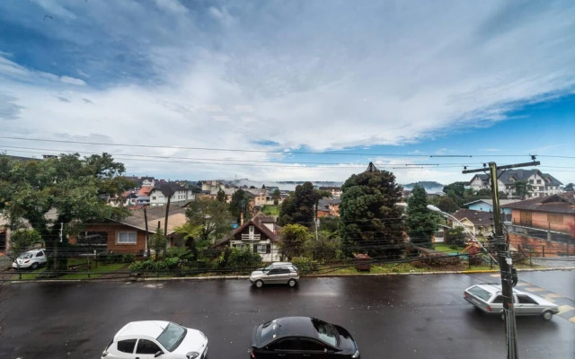 Apto De Alt Ssimo Padr o No Centro De Gramado