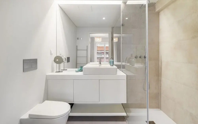 Urban Oasis: Modern Living With Parking & Ac