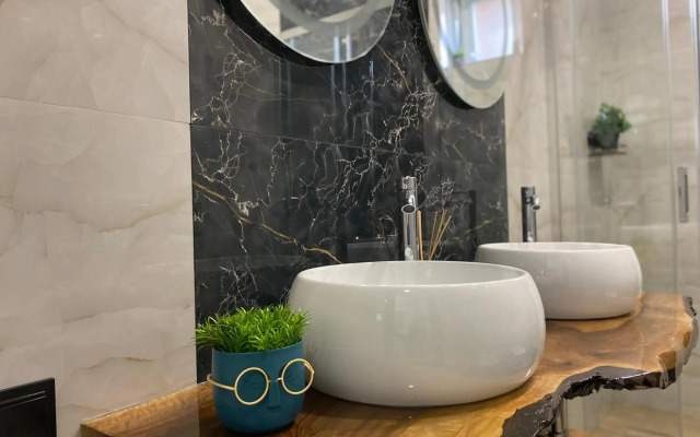 - La Luna - High-end 2BD Flat in the TOP centre