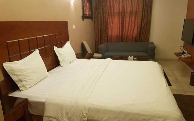 Al Narjes Hotel Suites