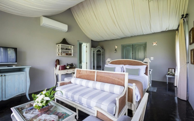 Reverie Siam Resort