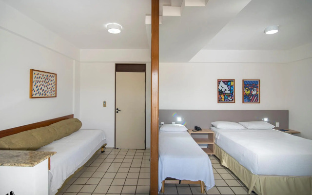 Xenius Hotel