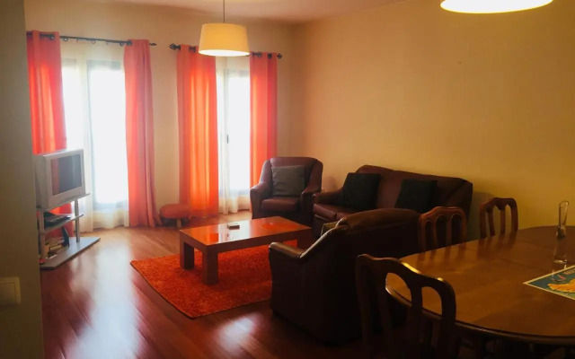 Estacada Apartment