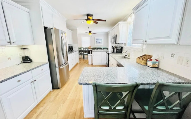 Wilmington Avenue 20B