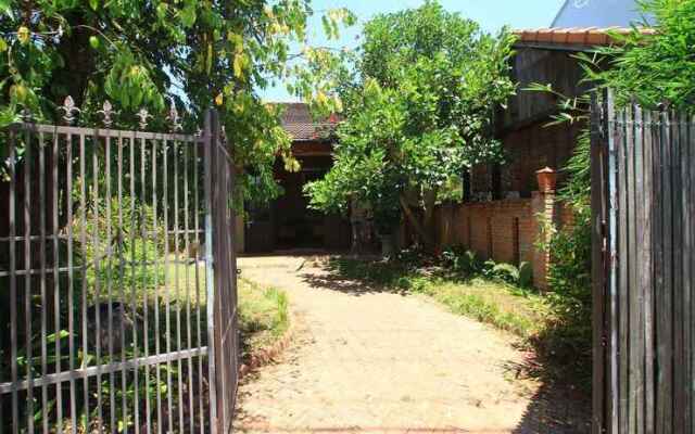 Garden House For Family