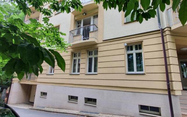 Apartmán 46m2 s balkonem v lázeňském centru