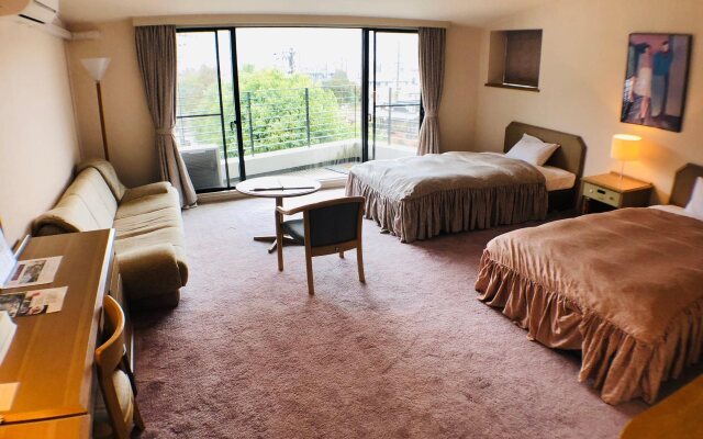 Yufuin Kinrinko Hotel