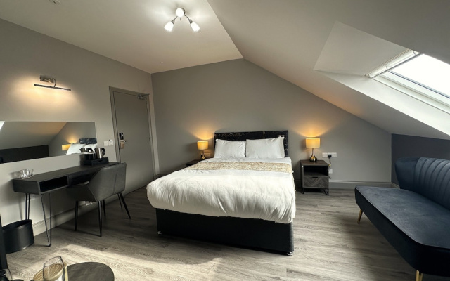 Amorist Hotel
