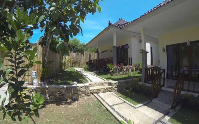 Pemuntalan Guesthouse by WizZeLa