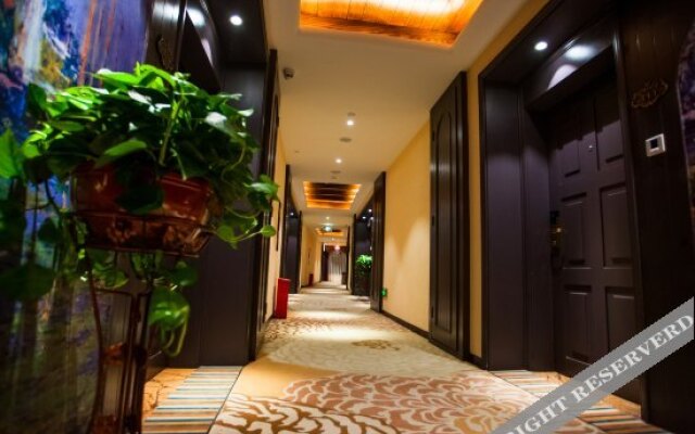Honglilai Xixili Theme Hotel (Leshan High Speed Railway Station)