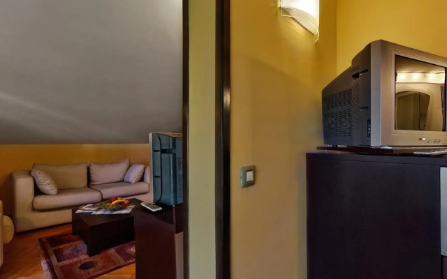 Hotel President