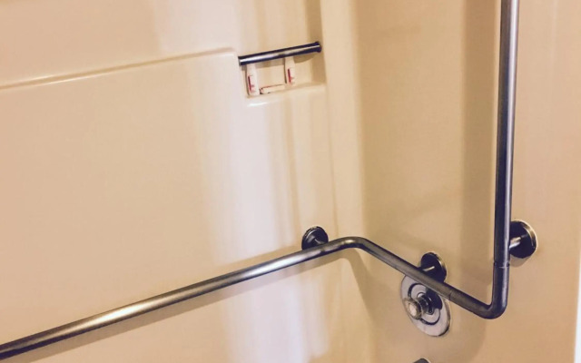 Travelodge by Wyndham Reno Downtown