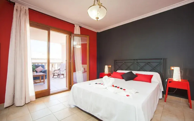 Cas Barber in Muro With 4 Bedrooms and 3 Bathrooms