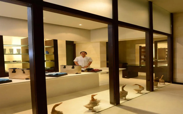 The Bale Nusa Dua by LifestyleRetreats