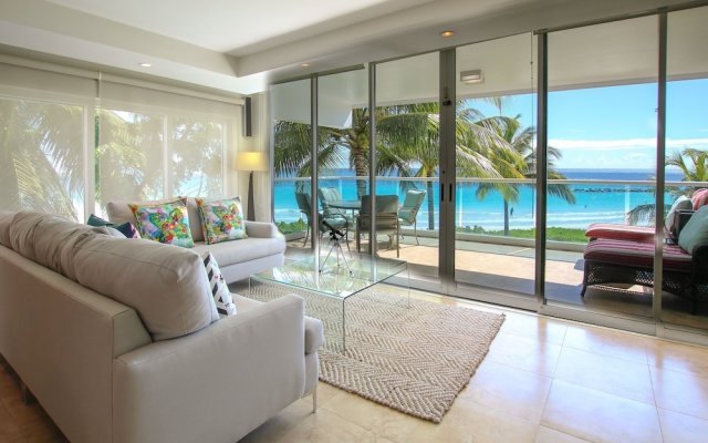 Stunning Beachfront 2-Bed Condo with Pool - Ocean One 204 by BSL Rentals
