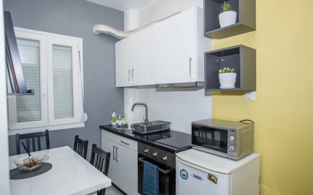 Flat 122m² 4 bedrooms 1 bathroom - Thessaloniki