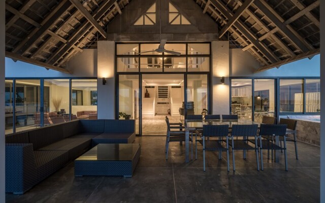 Farrah Oceanfront Villa