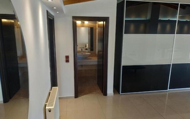 Luxury Villa with Sea View near Kallithea