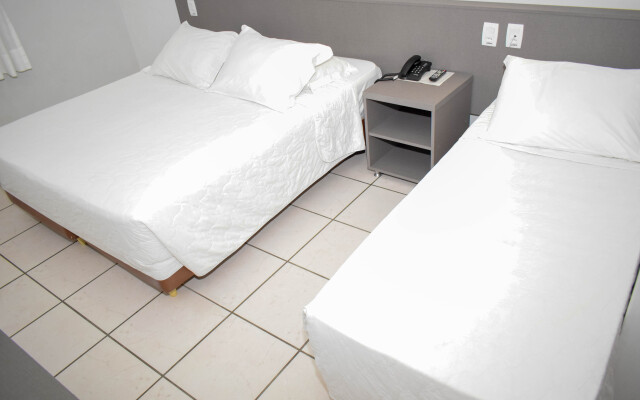 Camboriú Praia Hotel