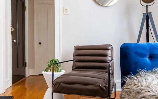 1BR Getaway Apt Modern in Lincoln Square
