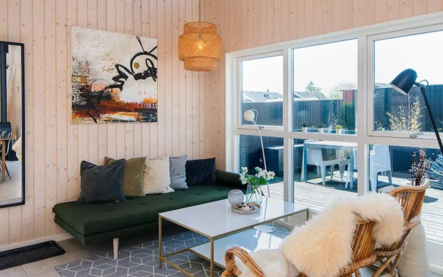 6 Person Holiday Home in Bjert-by Traum