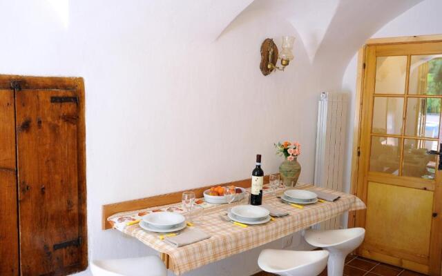 Panoramic Apartment with Balcony and Terrace