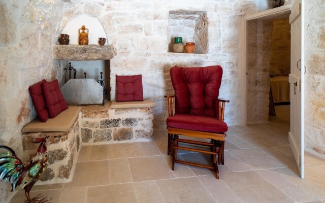 3195 Trullo Starbax by Perle di Puglia