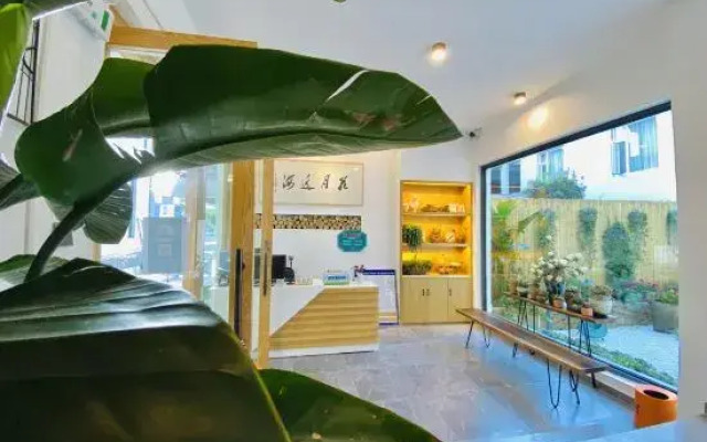 ayan house
