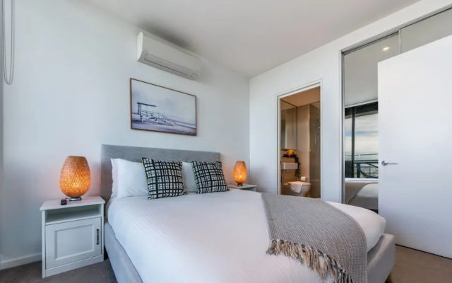 Melbourne Private Apartments - Collins Street Waterfront, Docklands – Guest Rooms – Melbourne