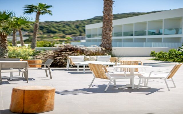 White Dreams Resort
