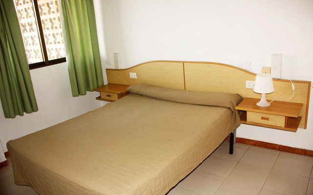 Apartamentos Bernat Pie de Playa 3000