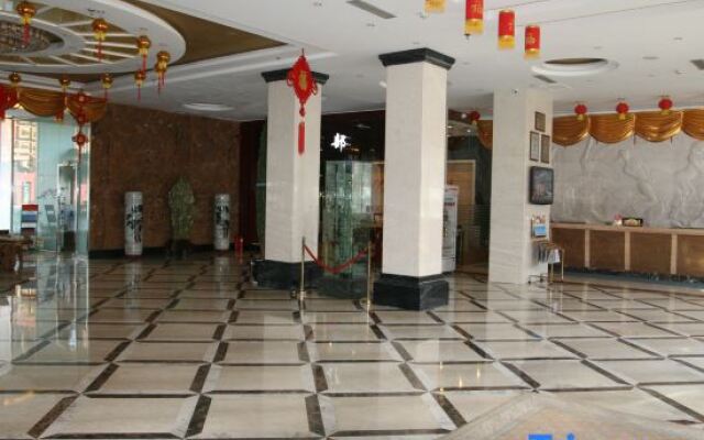 Ulanqab Yingshan Hotel (Jining South Railway Station)