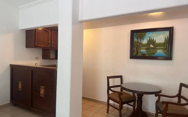 InHouse Select Hacienda Tres Rios