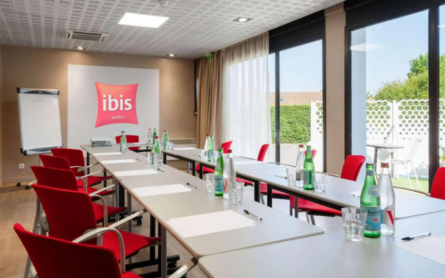 ibis Cergy Pontoise Le Port