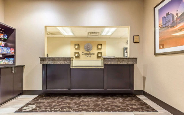 Comfort Inn Alton near I-255
