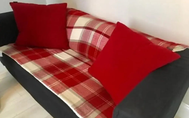 Heart of Edinburgh City Flat